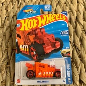 Pixel Shaker Hot Wheels Ride On Hot Wheels Car New 2025 Pixelated Bone Shaker